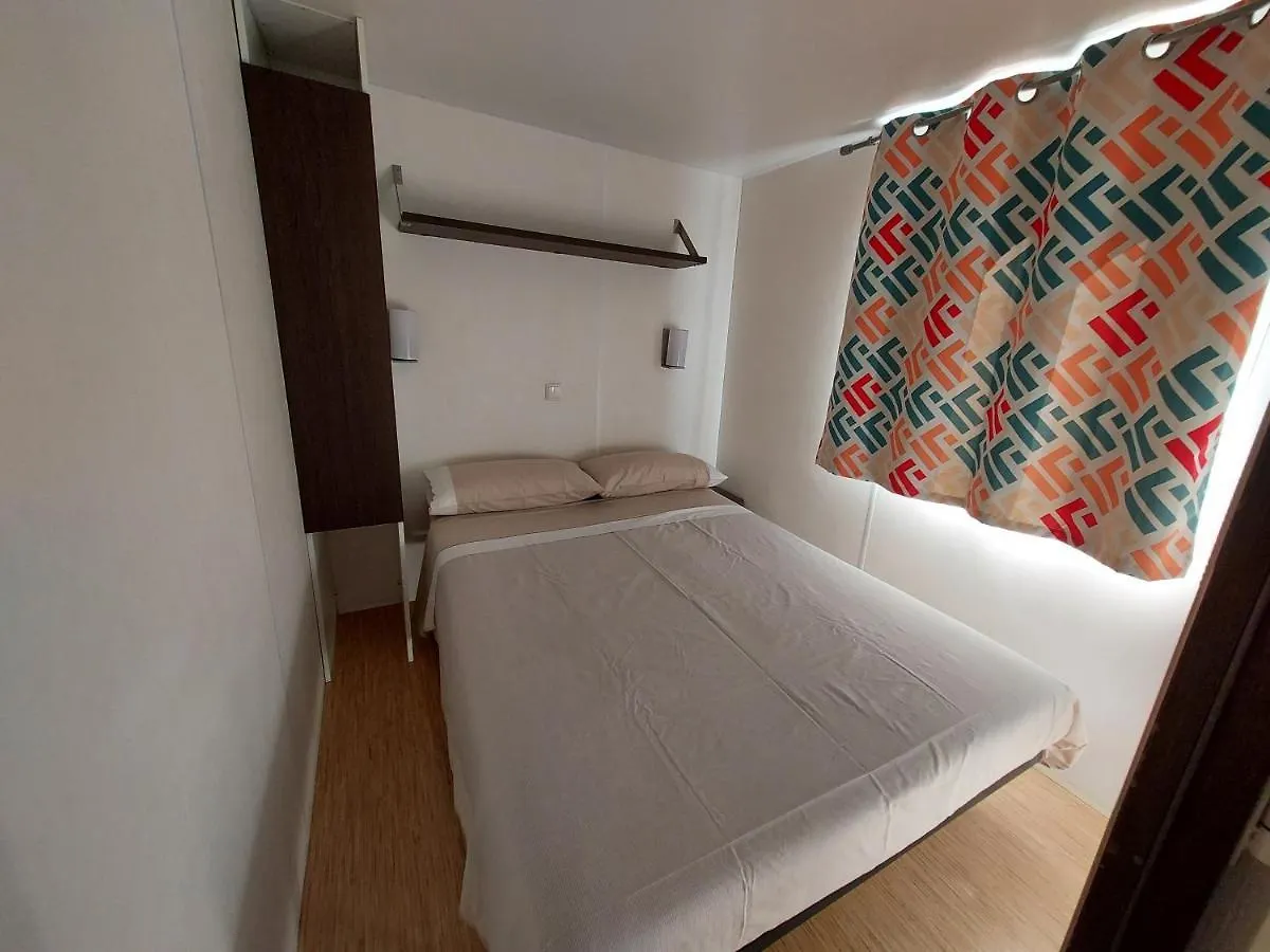 El Carlitos Villa Arenys De Mar Campsite
